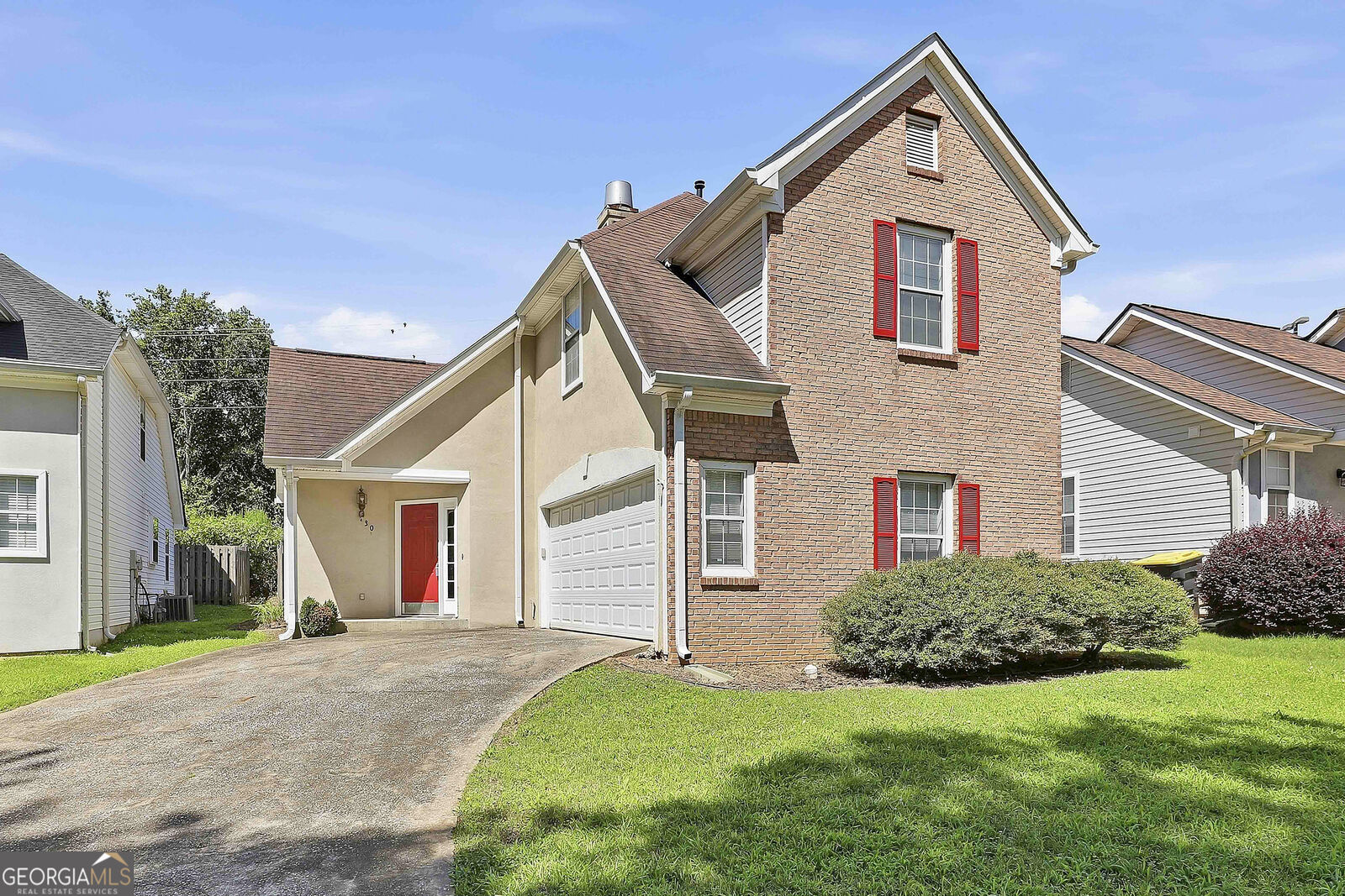 Property Photo:  130 S Fairfield Drive  GA 30269 