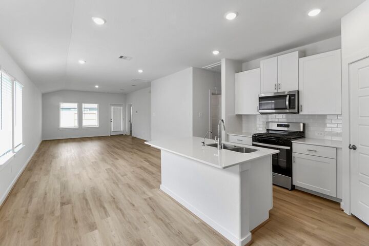 Property Photo: 2522 Cactus Ranch Lane TX 77532