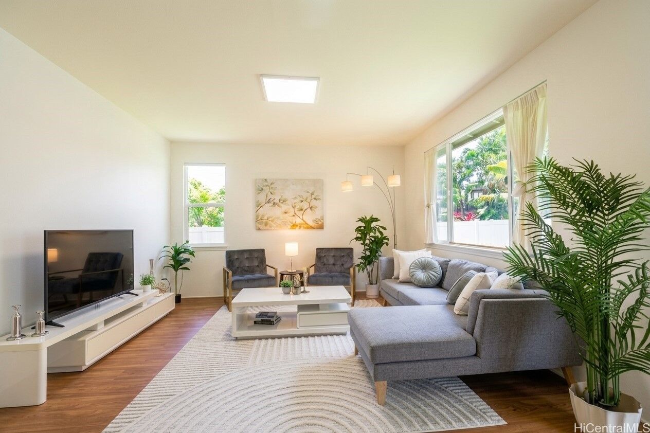 Property Photo: 91-1065 Hokukai Place HI 96706