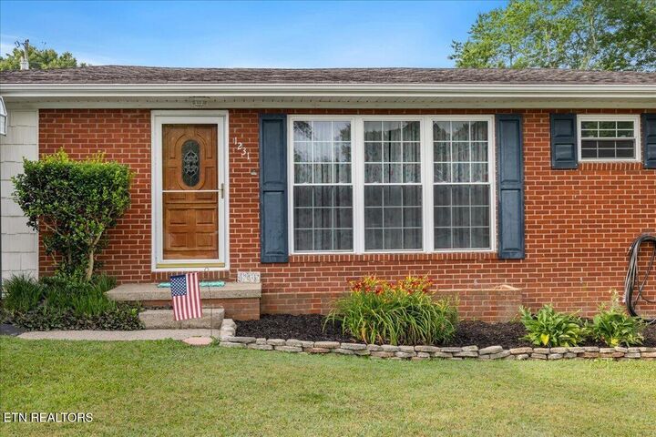 Property Photo:  1231 Morgan St  TN 37303 