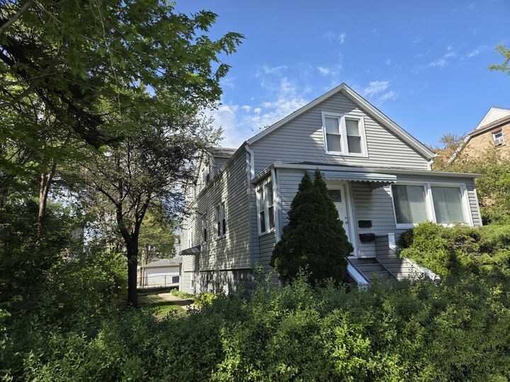Property Photo:  5484 W Gettysburg Street  IL 60630 