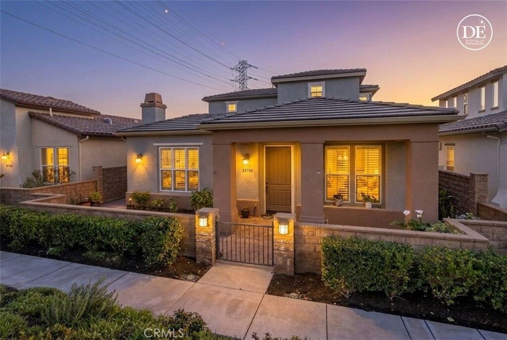 Property Photo:  23734 Mahogany Court  CA 91354 