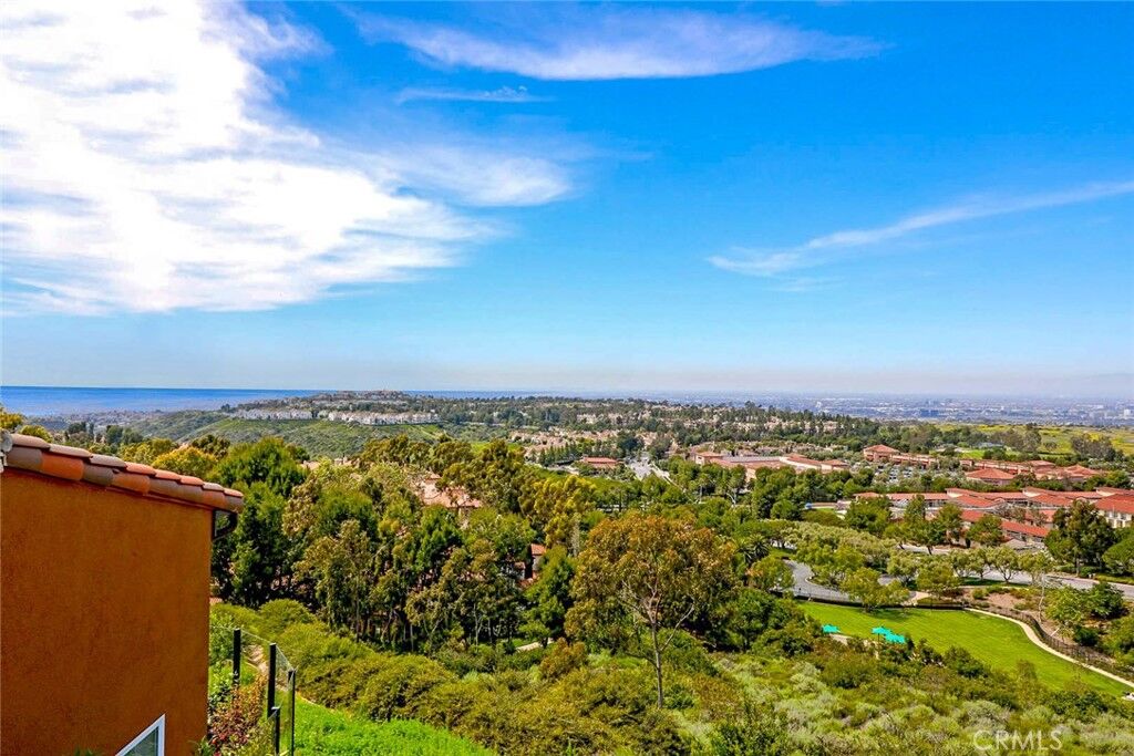Property Photo: 3 Valore Dr CA 92657