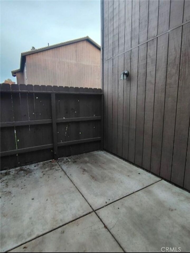 Property Photo: 1854 Whitley Ave CA 93212