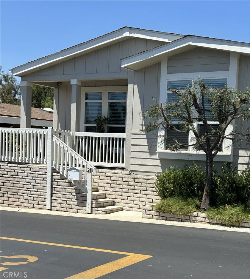 Property Photo: 1051 Site 21 CA 92821