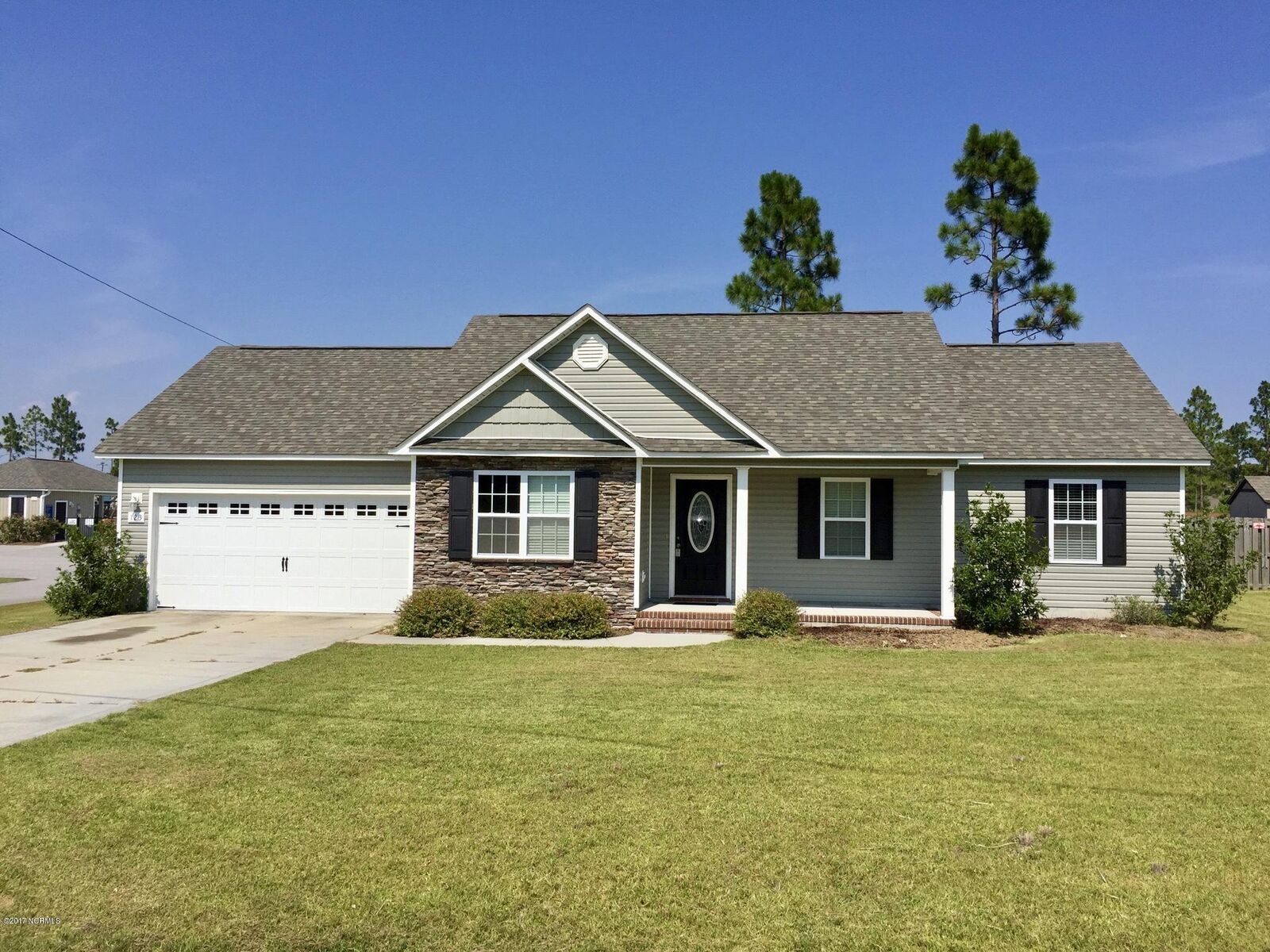 Property Photo:  123 Rosemary Avenue  NC 28539 