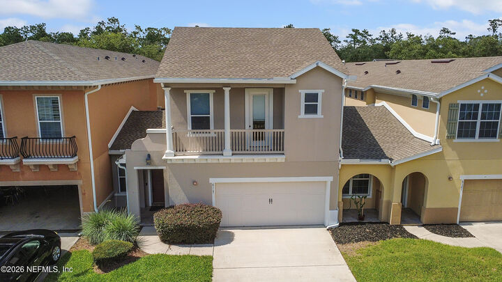 Property Photo:  6117 Eclipse Circle  FL 32258 