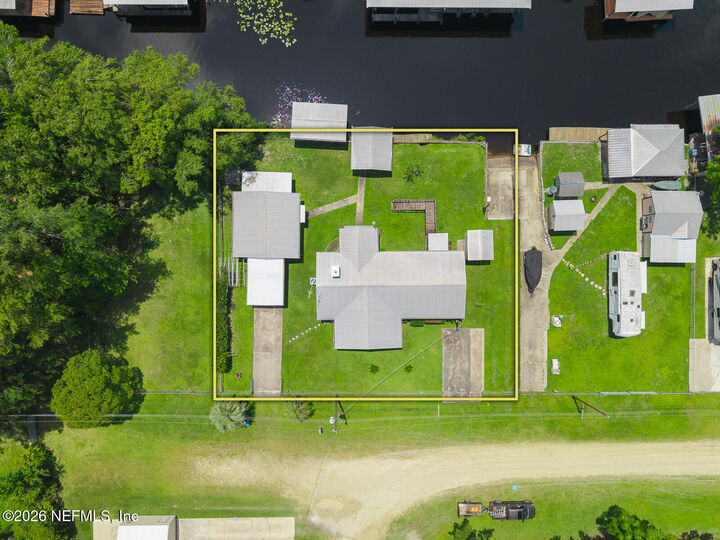 Property Photo:  115 Cleo Lane  FL 32189 