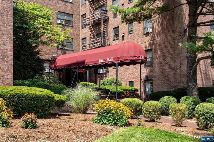 Property Photo: 130 Orient Way 4H NJ 07070