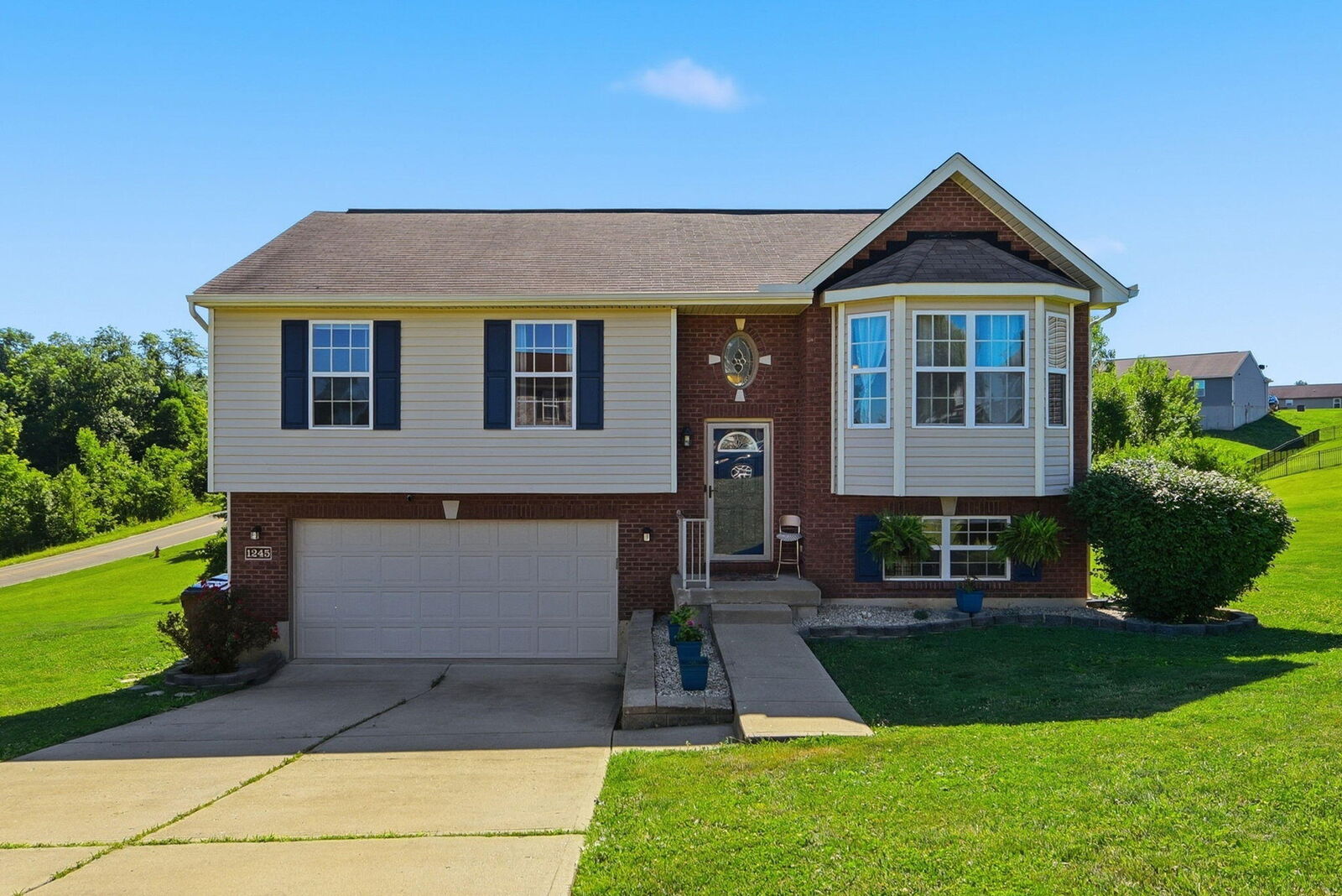 Property Photo:  1245 Shiloh Court  KY 41051 
