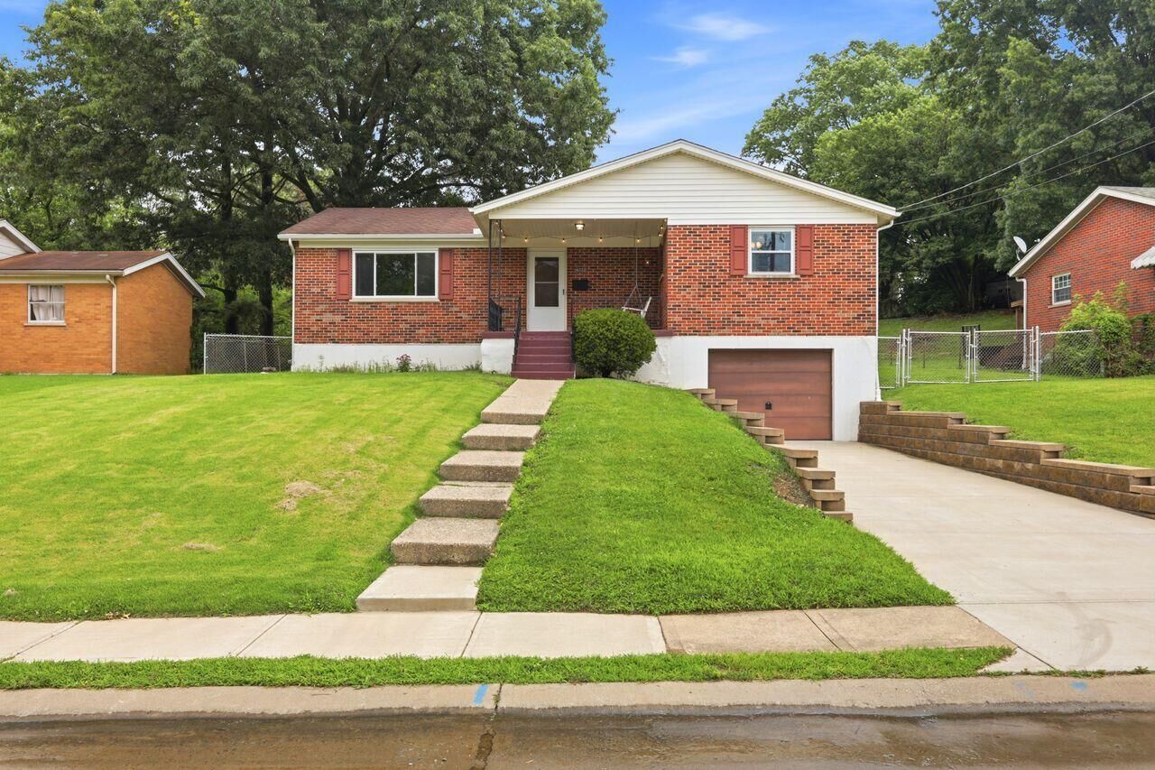 Property Photo:  4232 Lafayette Court  KY 41018 
