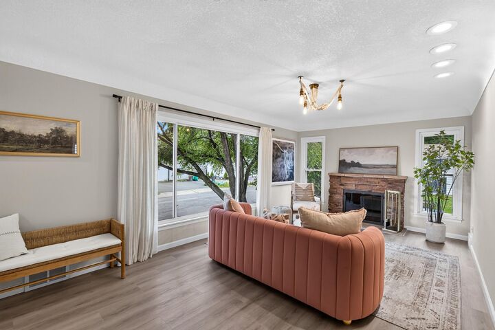 Property Photo: 2856 Brunswick Avenue S MN 55416
