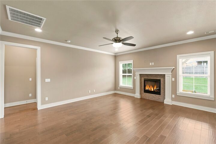 Property Photo:  1010 Charing Cross  AR 72718 