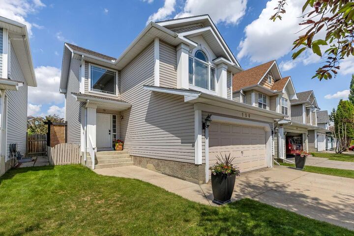 Property Photo:  150 River Rock Place SE  AB T2C 4P5 