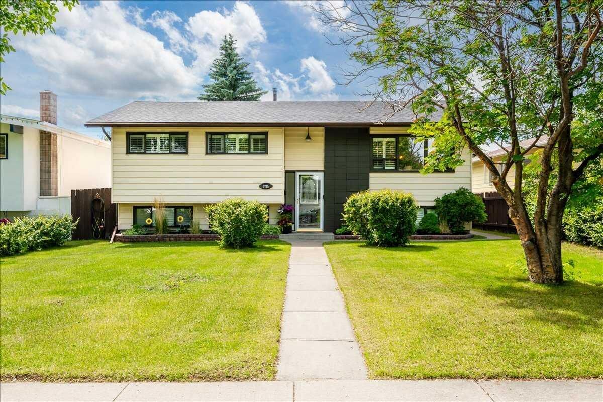 Property Photo:  9715 Fairmount Drive SE  AB T2J 0R9 