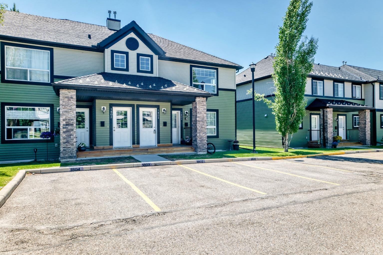 Property Photo:  140 Sagewood Boulevard SW 1802  AB T4B 3H5 