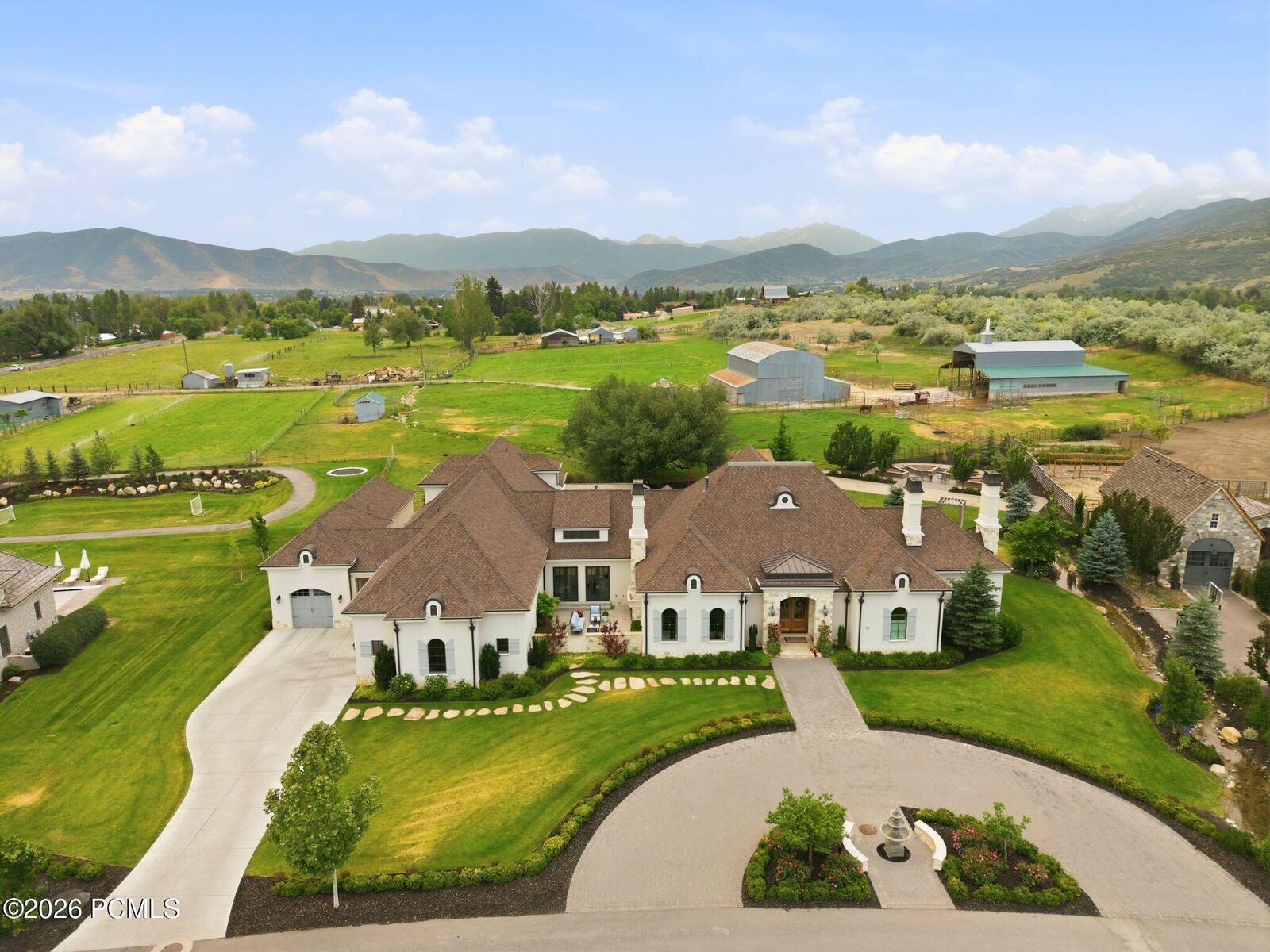 Property Photo:  71 W Farm Springs Lane  UT 84049 