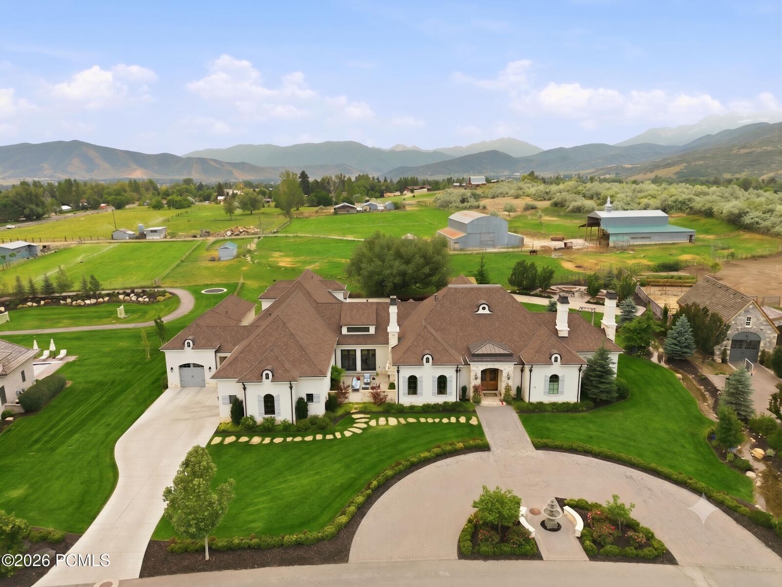 Property Photo:  71 W Farm Springs Lane  UT 84049 