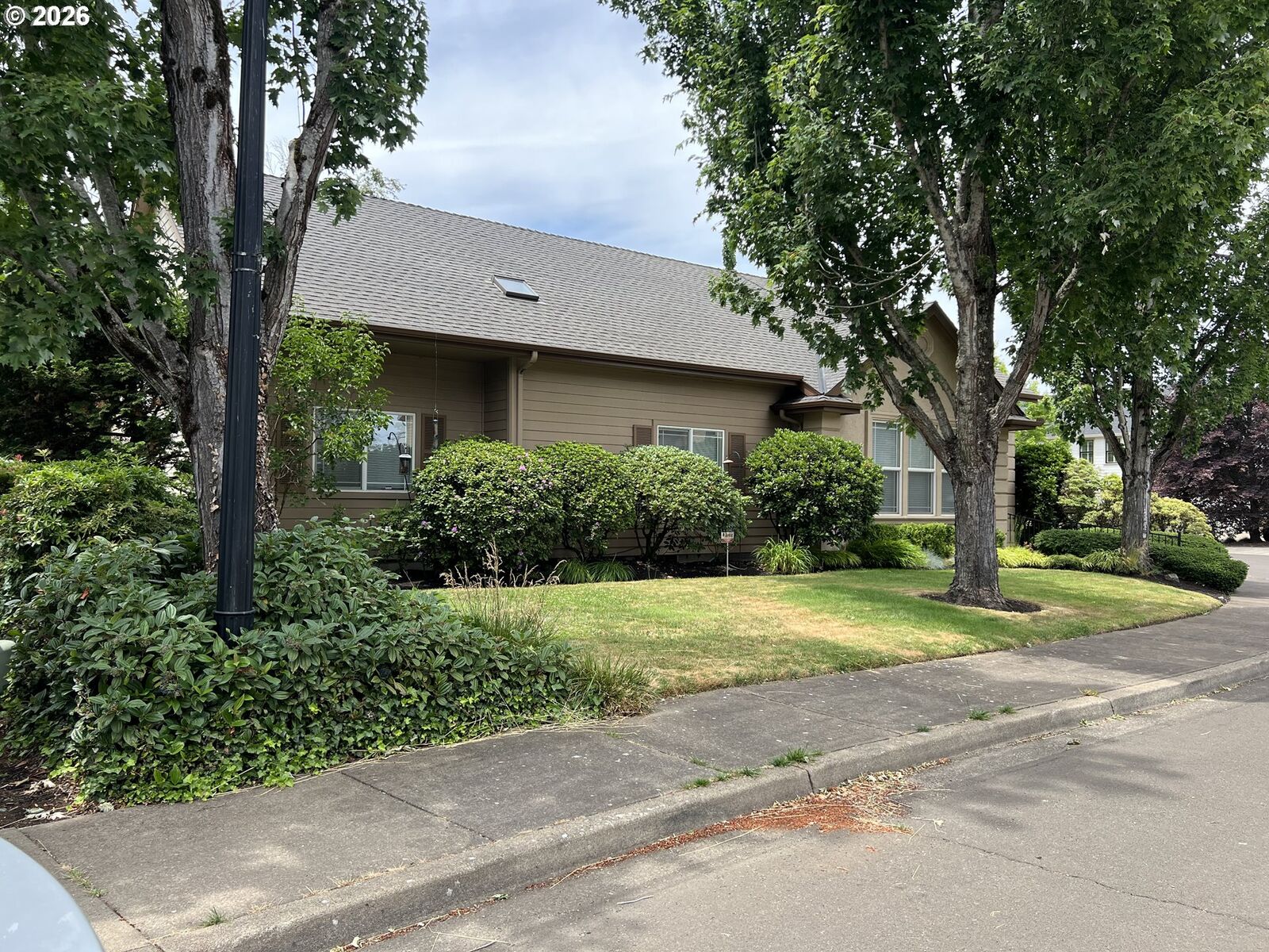 Property Photo:  1243 Delrose Dr  OR 97477 