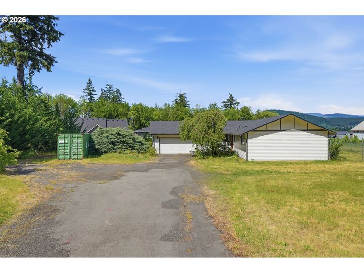 Property Photo:  18514 NE 25th St  WA 98684 