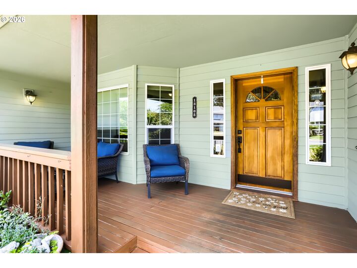 Property Photo: 13105 SE 24th Cir WA 98683