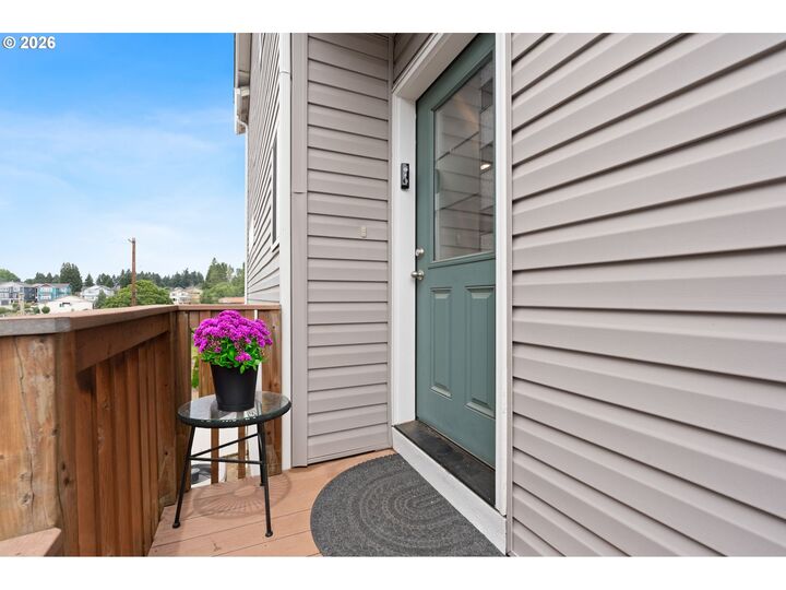 Property Photo:  7424 NE 62nd St  WA 98662 