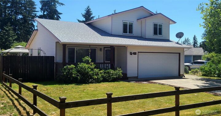 Property Photo:  460  Meadow Lane  WA 98532 