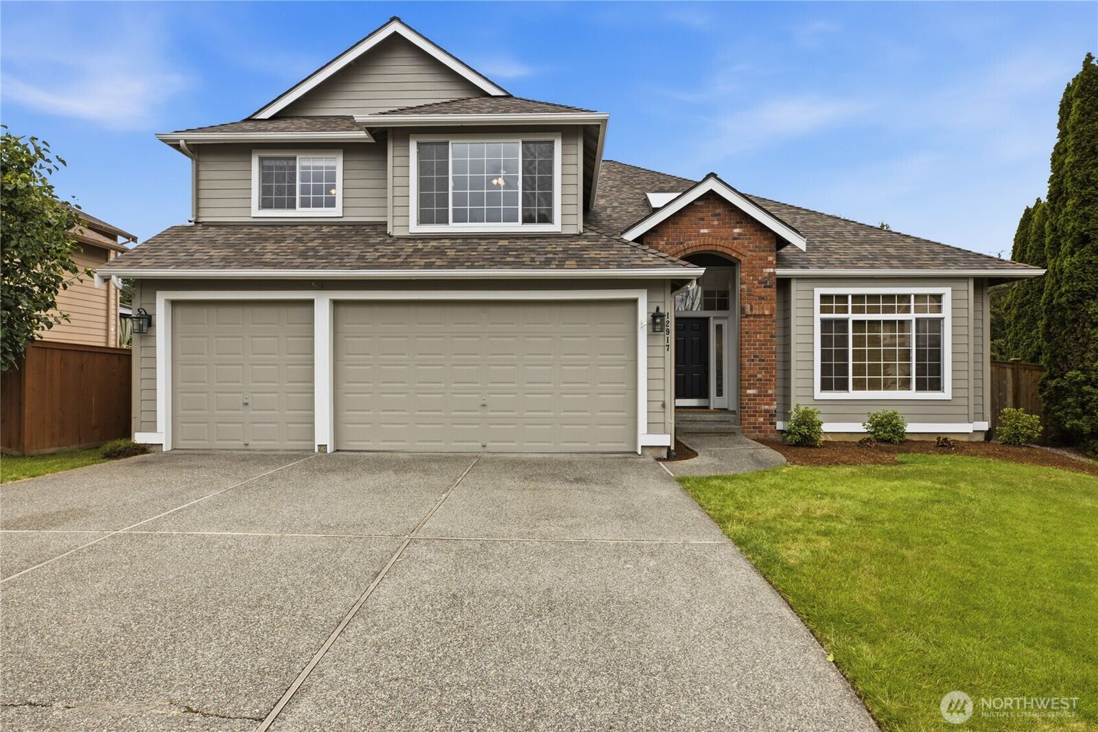 Property Photo:  12917 SE 309th Place  WA 98092 