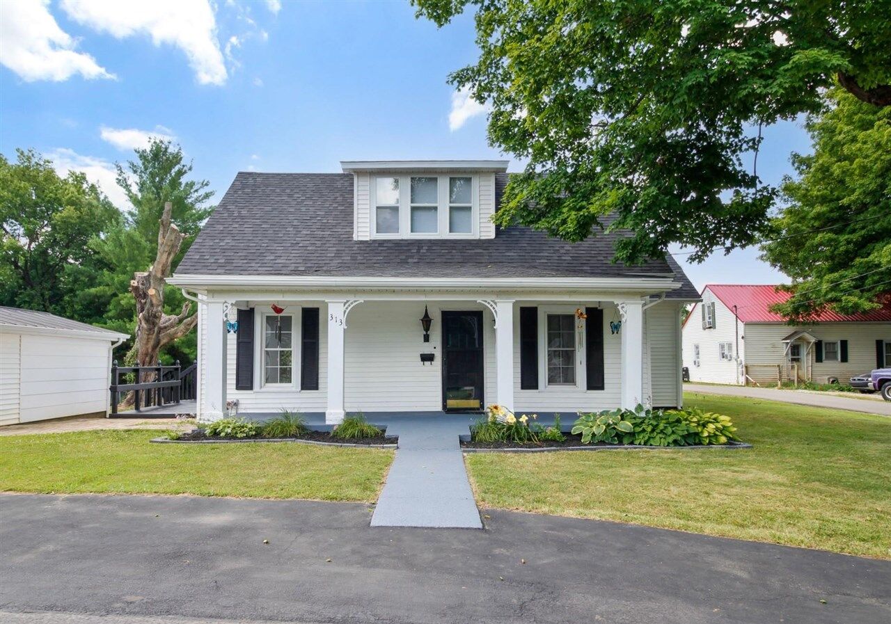 Property Photo:  313 Walthall Avenue  KY 42749 