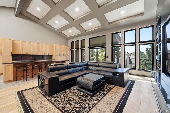 Property Photo:  27 Beacon Hill Lane  CO 80111 