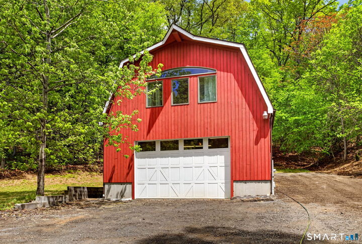 Property Photo: 53 Hermitage Lane CT 06473