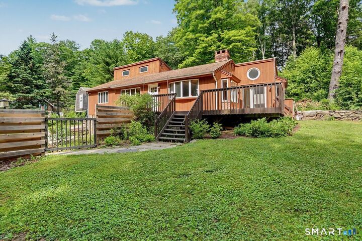 Property Photo:  52 Stanley Road  CT 06468 