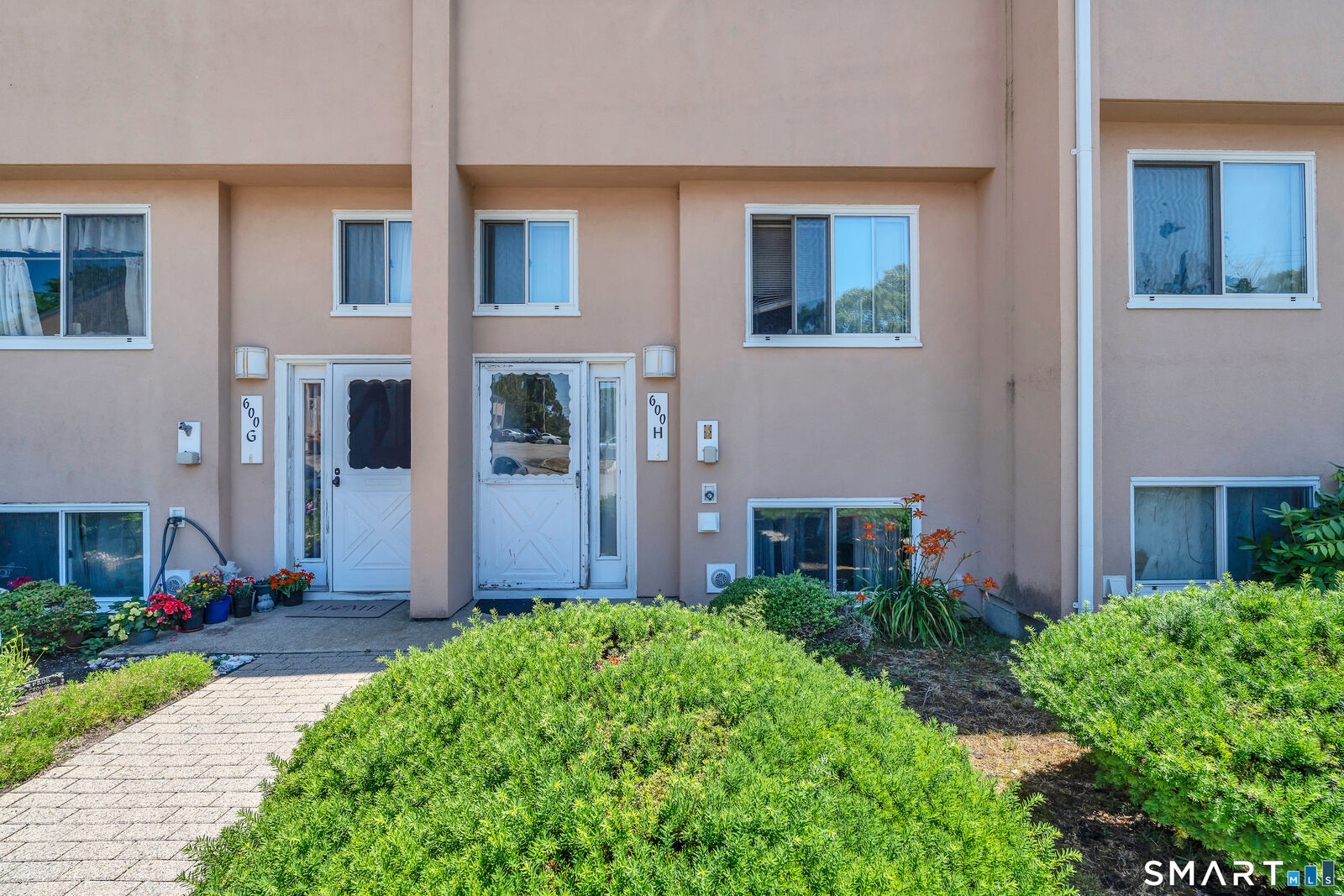 Property Photo:  600 Shennecossett Road H  CT 06340 