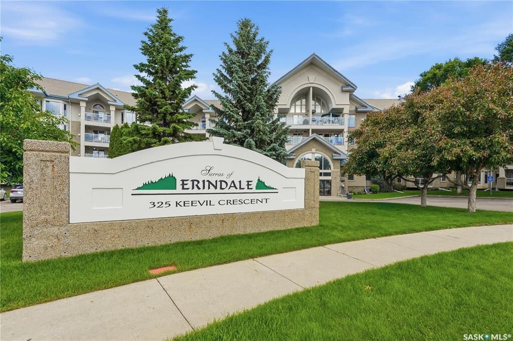 Property Photo:  325 Keevil Crescent 305  SK S7N 4R8 