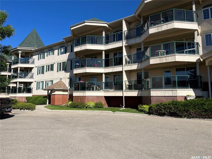 Property Photo: 2300 Tell Place 302 SK S4V 3C3