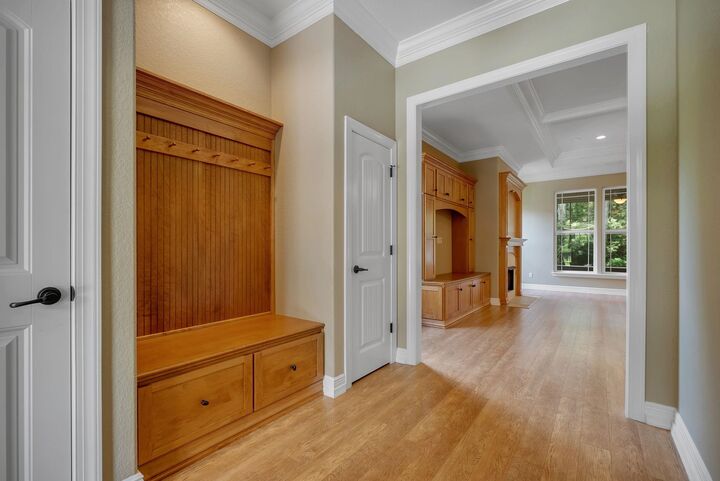 Property Photo:  4512 Cavendish Court  FL 32309 