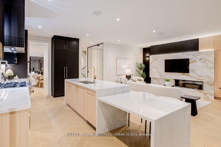 Property Photo: 33 Twelfth Street ON M8V 3G8