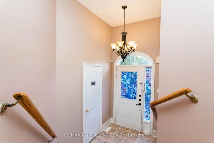 Property Photo: 19 River Rock Crescent ON L7A 2V2