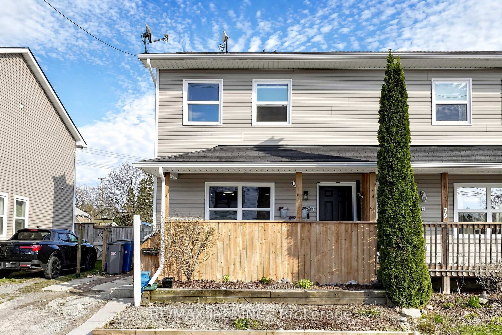 Photo de la propriété:  81 Harcourt Street  ON L1A 1M3 