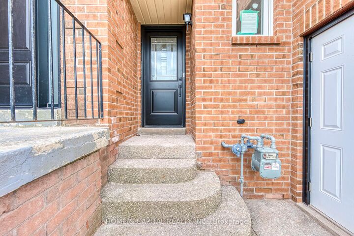 Property Photo:  1210 Leewood Drive  ON L6M 3B3 