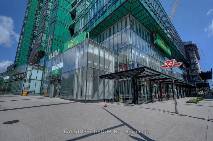 Photo de la propriété:  11 Bogert Avenue 3209  ON M2N 1K4 