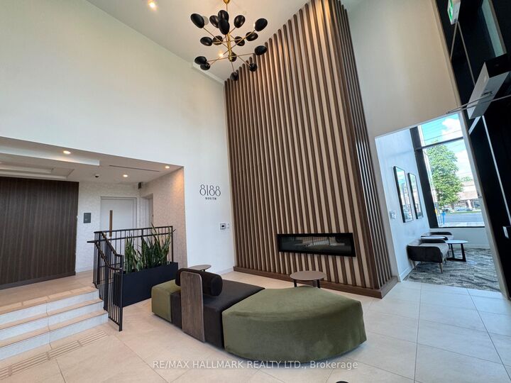 Property Photo:  8188 Yonge Street 431  ON L4J 1W5 