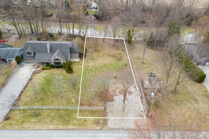 Property Photo:  8419 Defore Drive  ON N0M 1T0 