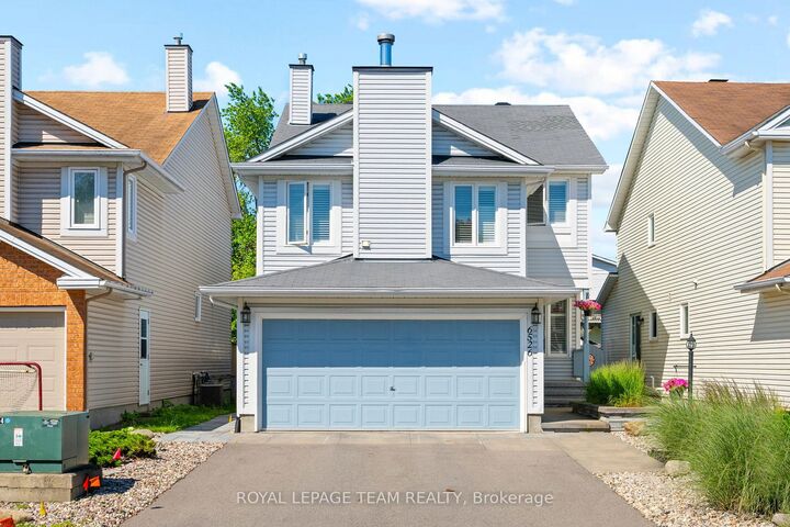 Property Photo:  6526 Tooney Drive  ON K1C 7G9 