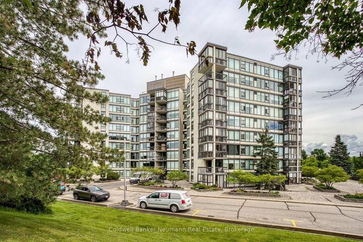 23 Woodlawn Road E 205 — photo 1