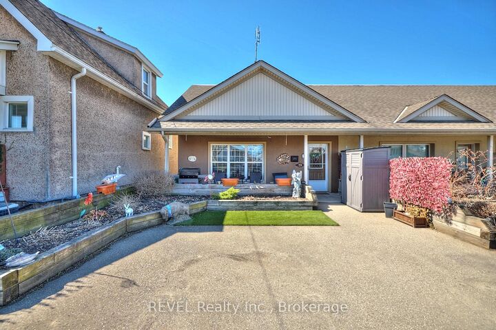 Property Photo: 19 Knoll Street ON L3K 5A4