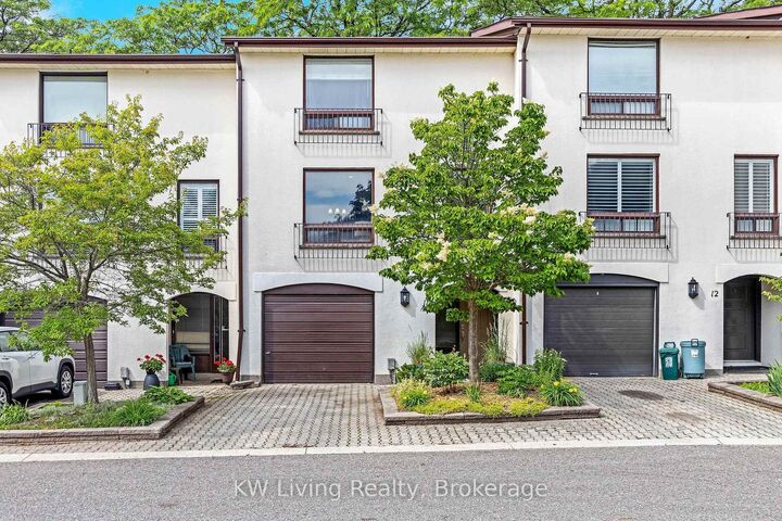 Property Photo: 6679 Shelter Bay Road 11 ON L5N 2A2