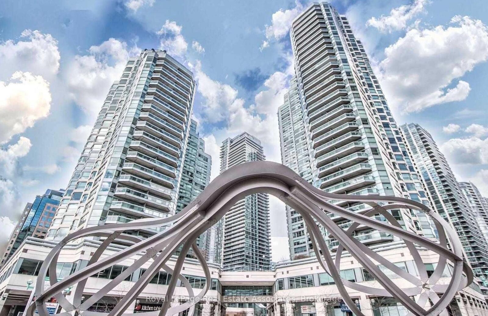 Property Photo:  10 Yonge Street 507  ON M5E 1R4 