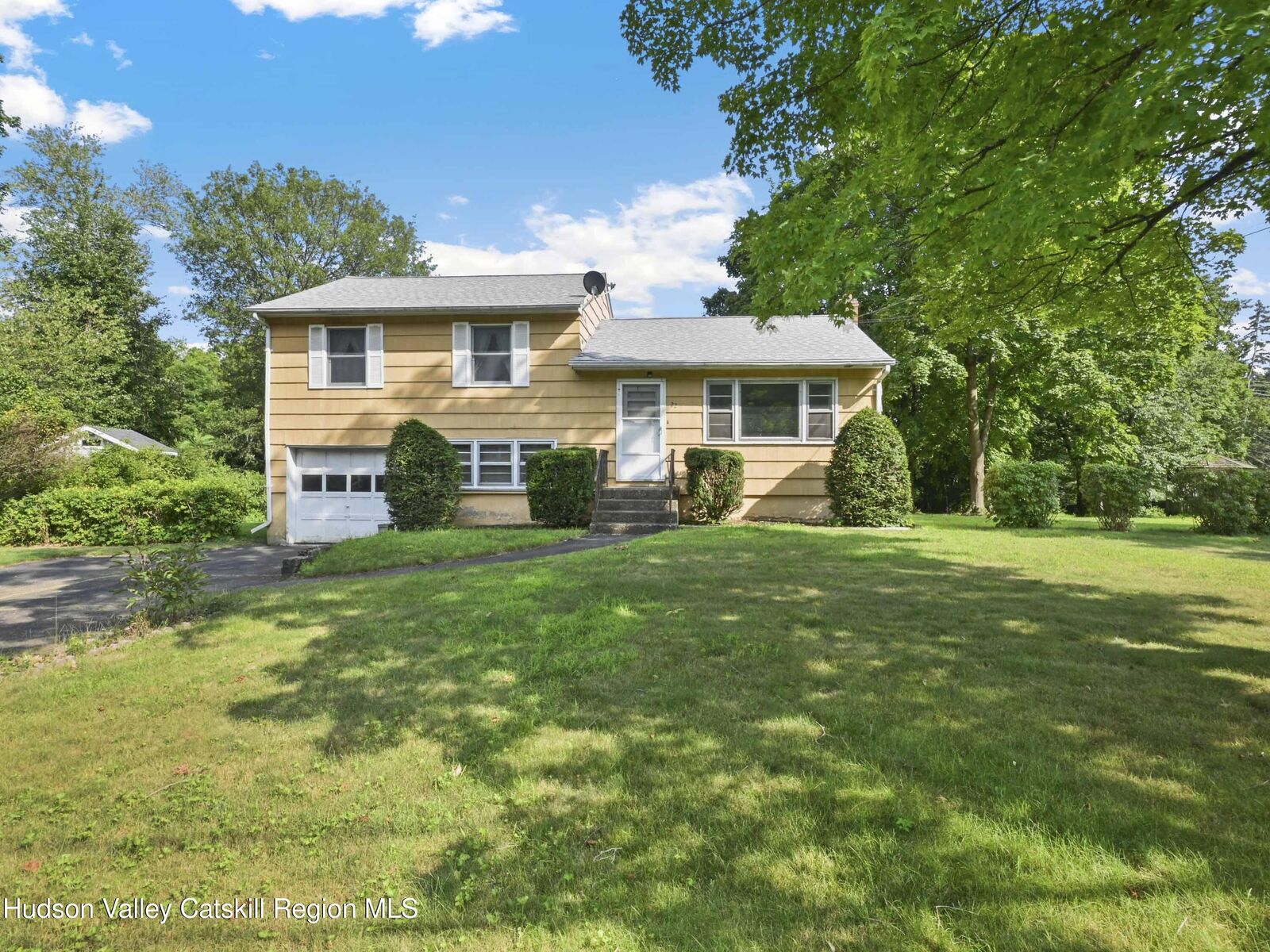 Property Photo:  22 Apple Tree  NY 12572 