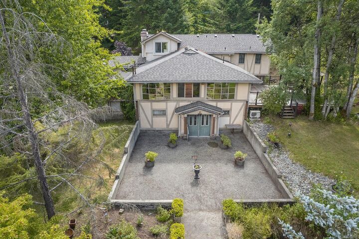 Property Photo: 7621 Trans Canada Hwy BC V9L 6B1